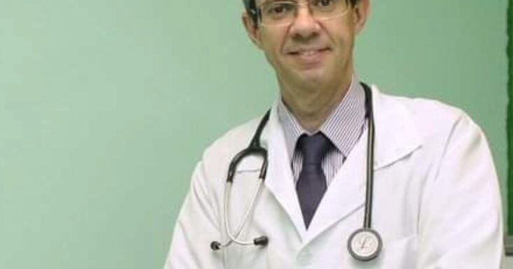 Dr. Jorge Alexandre de Mello, 25 anos de experiência e Pós em Psiquiatria. Foco em saúde mental e tratamento de dor crônica com cannabis. Agende.